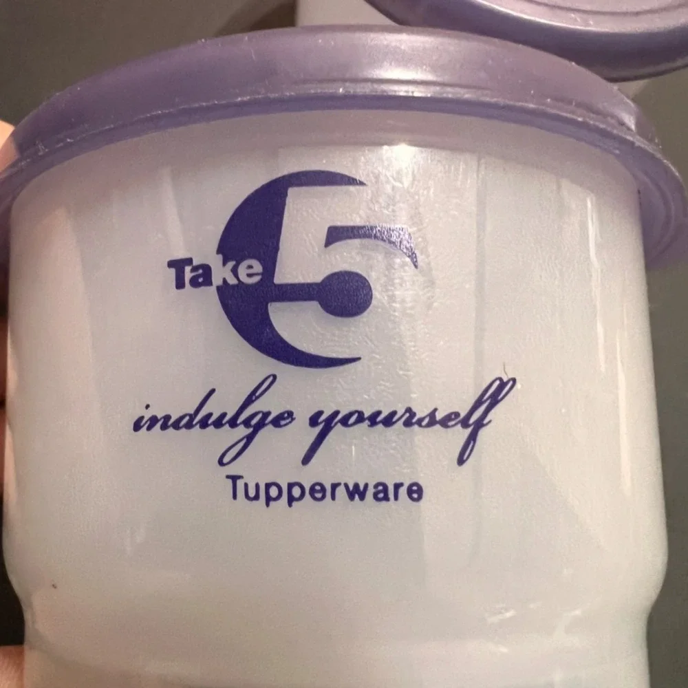 Tupperware Set of 3 Take 5 Snack Cups Purple White‎ Excellent Vintage Containers